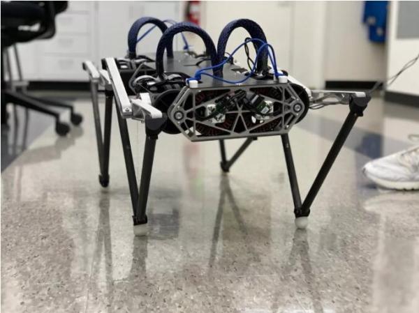 DIY一只机器狗需要多少钱？最低仅900美元，斯坦福大学出品，代码已开源