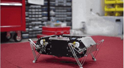 DIY一只机器狗需要多少钱？最低仅900美元，斯坦福大学出品，代码已开源