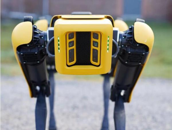 攻城狮职位危险：波士顿动力机器狗去福特当工程师了！