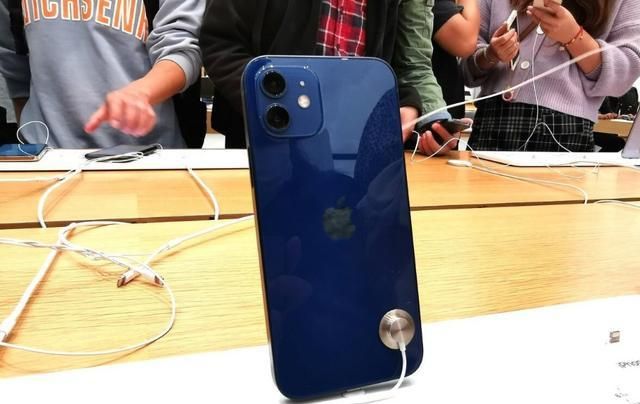 为什么苹果那么贵还有人购买,看完使用周期就明白了