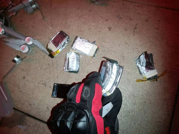 重庆约百架无人机“炸机”撞楼！程序写错、主机死机