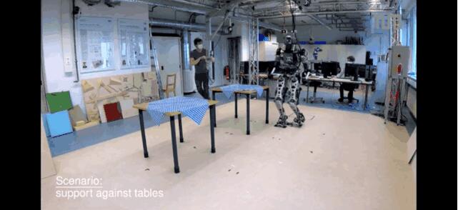 学会扶墙的机器人：没有什么能让我倒下