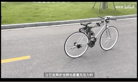 天才少年打造无人驾驶「自行车」，网友：特斯拉看了都流泪