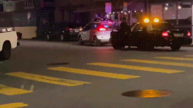 无人出租车被警察截停后逃逸！AI：我当时害怕极了